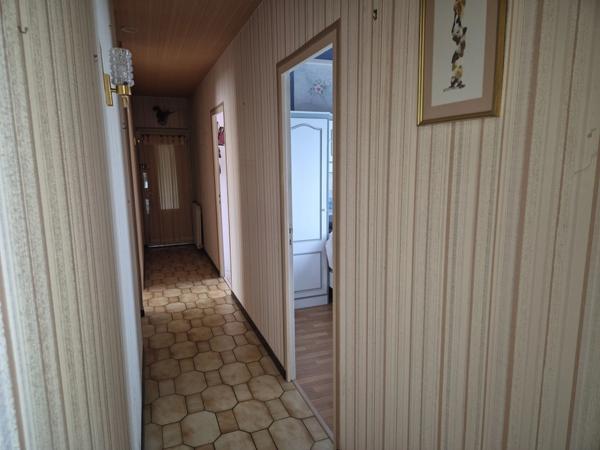 Pavillon Plain-pied, 100 m2, secteur calme, proches bus, commerces et écoles