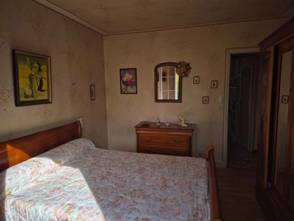 Pavillon Plain-pied, 100 m2, secteur calme, proches bus, commerces et écoles