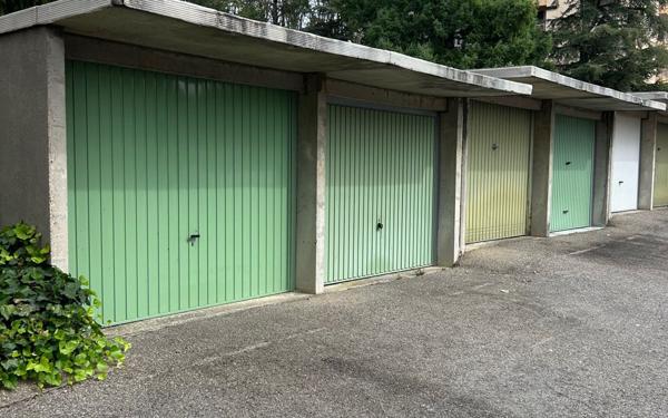 Appartement à vendre    4 pièces • 88,62 m2 Sainte-Foy-lès-Lyon