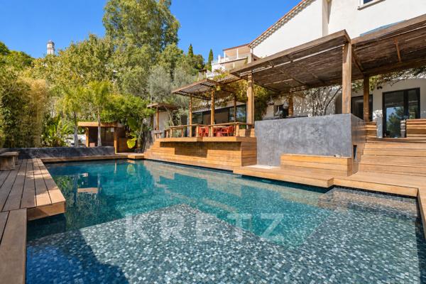Bali à Cassis - Villa 200m2 - Piscine - Village à pied