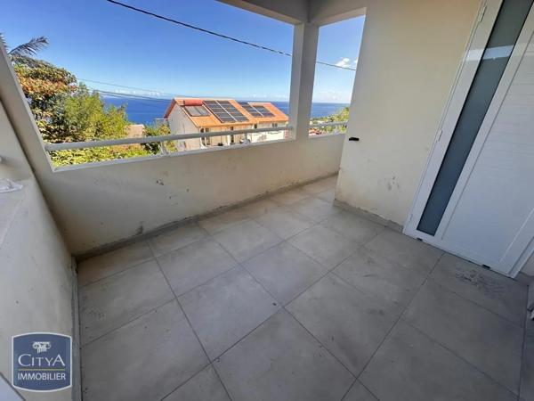 Maison à louer 4 pièces 79.1m² Petite-Île (97429)