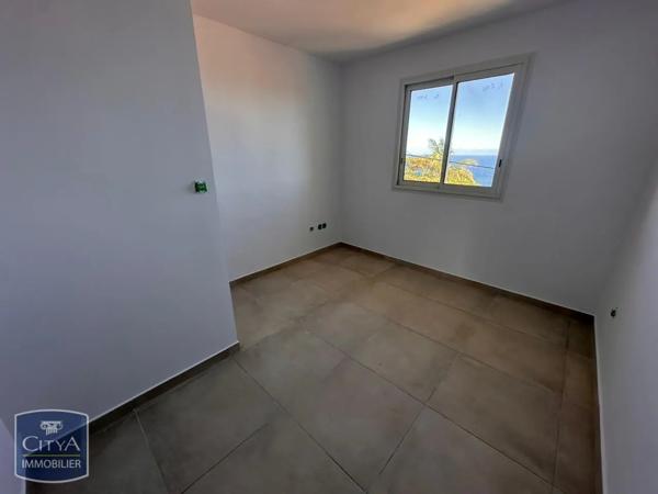 Maison à louer 4 pièces 79.1m² Petite-Île (97429)