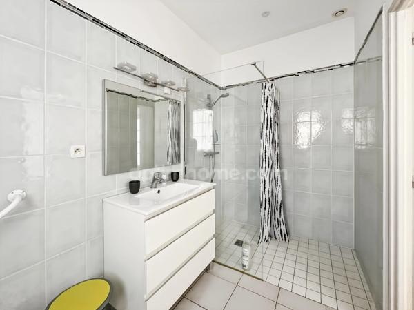MAISON EN PIERRE RENOVEE 133M² 4 pièces MONTREAL (32)