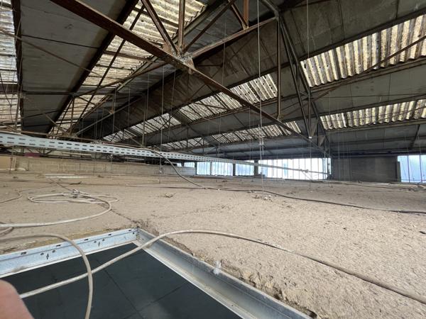 HAUBOURDIN – Entrepôt / Local industriel de 270 m² à vendre
