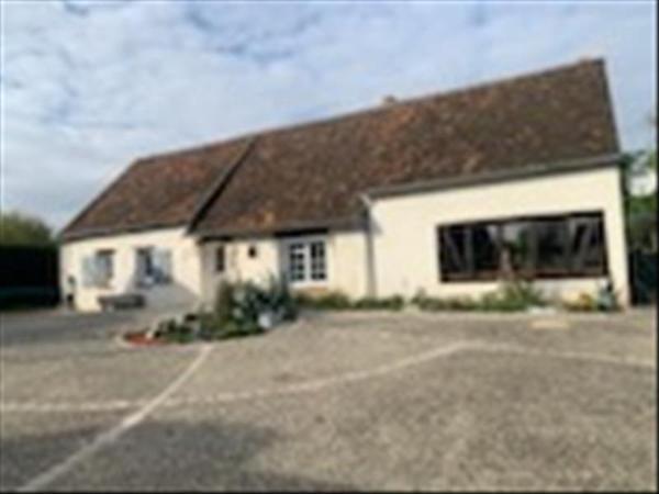 Maison à vendre |  Cellettes |  8 pièces | 143 m²