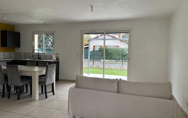 Maison à louer    4 pièces •  Pessac