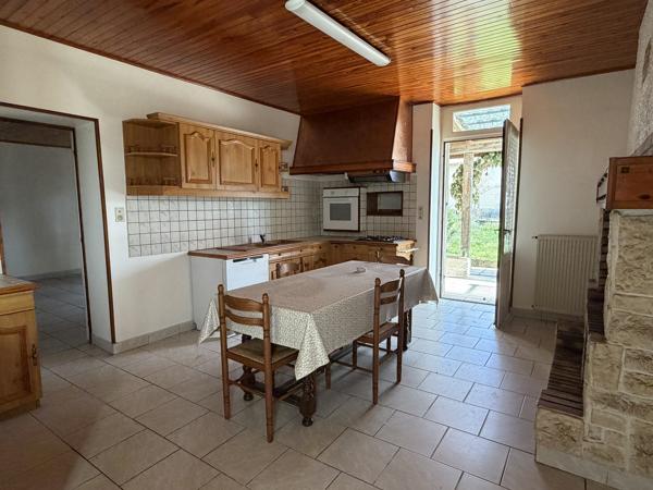 Maison avec dépendances