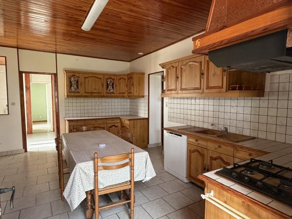 Maison avec dépendances
