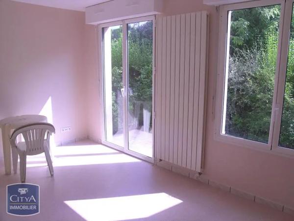 Appartement à louer 1 pièce 22.95m² Jacob-Bellecombette (73000)