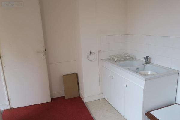 Immeuble à vendre à Bourges dans le Cher (18000), ref : 18005-1675