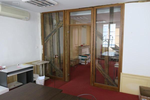 Immeuble à vendre à Bourges dans le Cher (18000), ref : 18005-1675