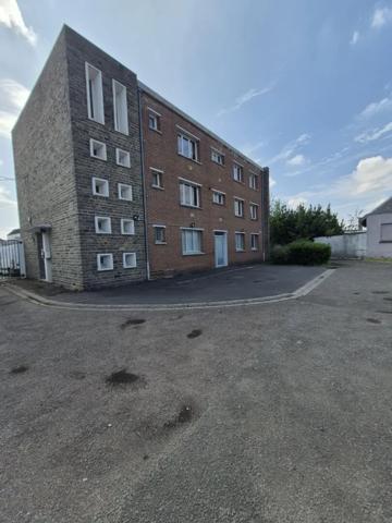 Immeuble à vendre 379.9m² Bertincourt (62124)