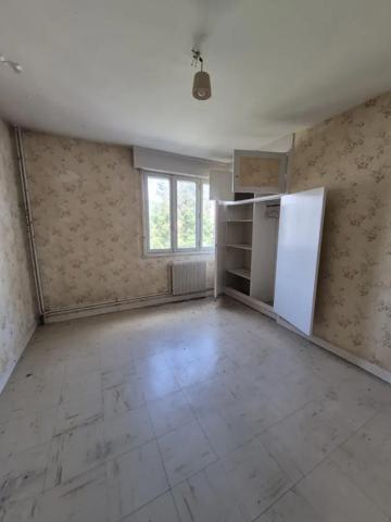 Immeuble à vendre 379.9m² Bertincourt (62124)