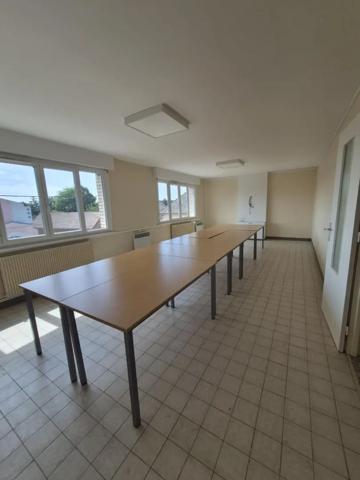 Immeuble à vendre 379.9m² Bertincourt (62124)