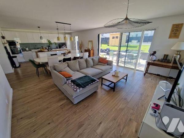 NOUVEAUTE ETUDE TRENTE CINQ NOTAIRES ! VOTRE NOTAIRE DE BREAL SOUS MONTFORT.
Nous vous proposo...