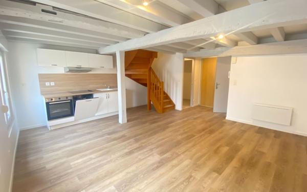 Appartement à louer    3 pièces • 72 m2 Dormans