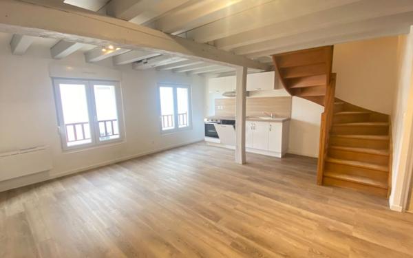 Appartement à louer    3 pièces • 72 m2 Dormans