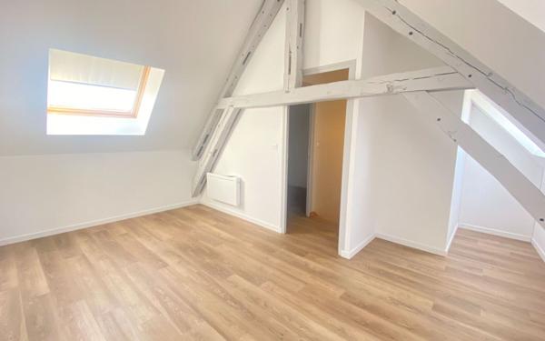 Appartement à louer    3 pièces • 72 m2 Dormans