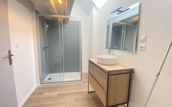 Appartement à louer    3 pièces • 72 m2 Dormans