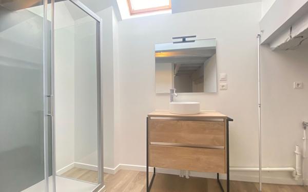 Appartement à louer    3 pièces • 72 m2 Dormans