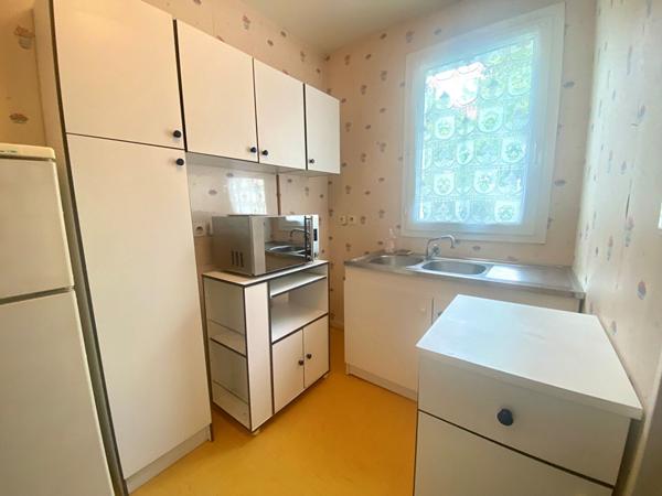 Appartement T1 Saint Jean De Braye avec jardin et terrasse proche bords de Loire.