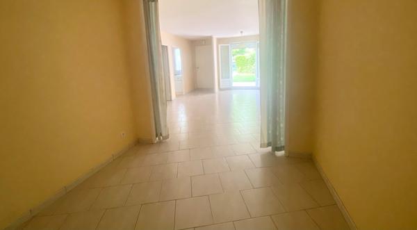 Appartement T1 Saint Jean De Braye avec jardin et terrasse proche bords de Loire.