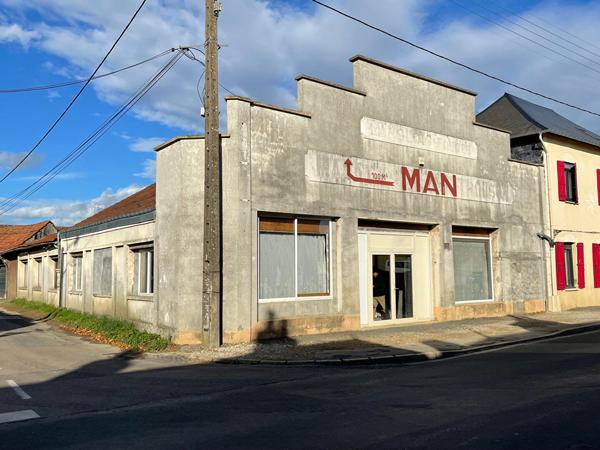 Proche Etrepagny Habitation Hangar stockage collection