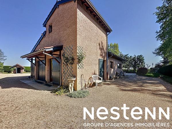 Propriete d architecte avec cadre d exception - 69220 BELLEVILLE EN BEAUJOLAIS