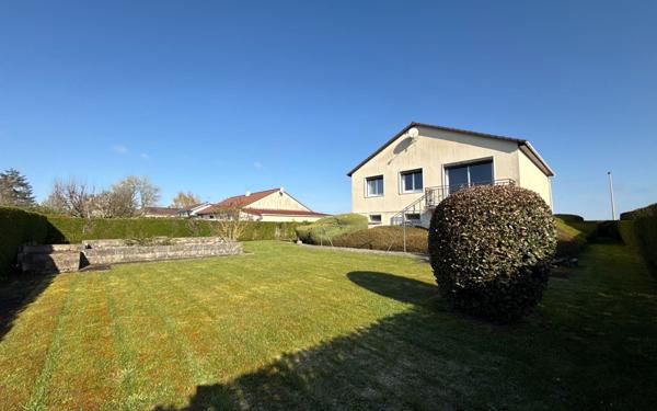 Maison à vendre    5 pièces •  Auxonne