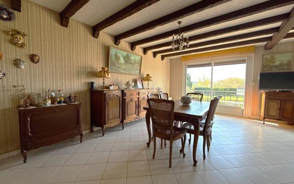 Maison à vendre    5 pièces •  Auxonne