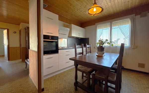 Maison à vendre    5 pièces •  Auxonne