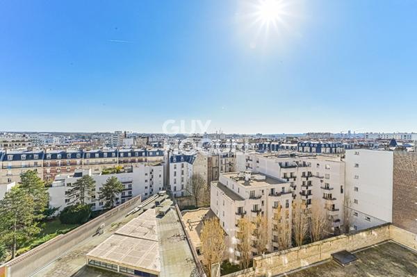 Coup de coeur - Etage élevé - Lumineux - BOX