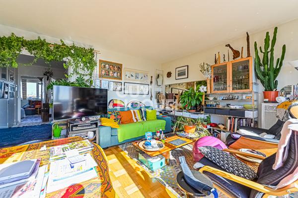 Coup de coeur - Etage élevé - Lumineux - BOX