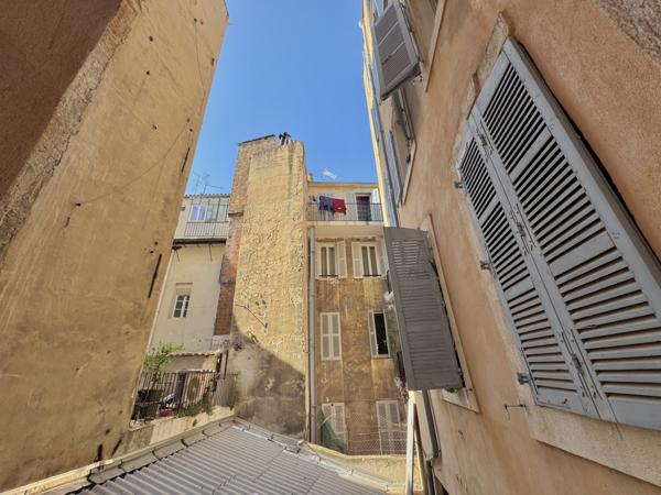 Marseille (13001) Appartement - Rue Nationale