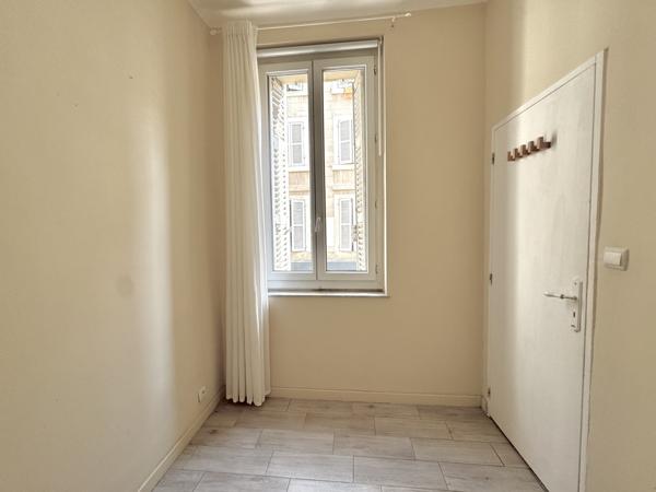 Marseille (13001) Appartement - Rue Nationale