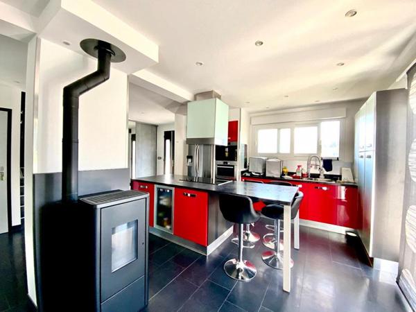 Maison Contemporaine Contrexéville 6 pièce(s) 140 m2