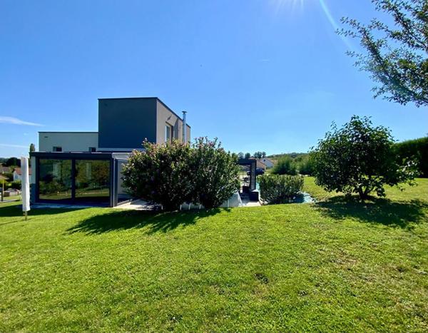 Maison Contemporaine Contrexéville 6 pièce(s) 140 m2