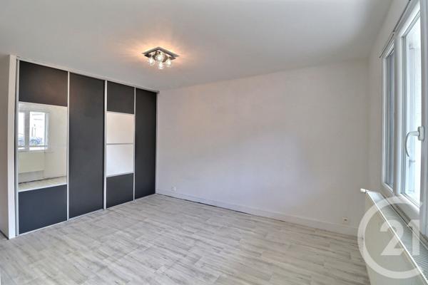 Appartement Studio à vendre  1 pièce - 30,69 m2 ANTONY - 92
