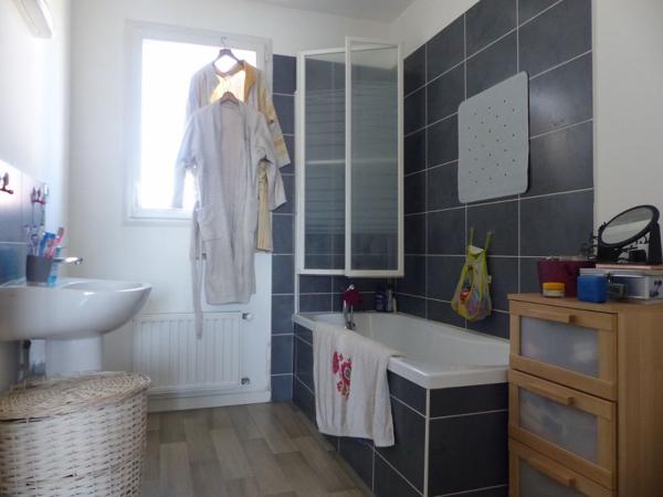 Saint Jean de Boiseau 44640 - Maison récente de 3 chambres