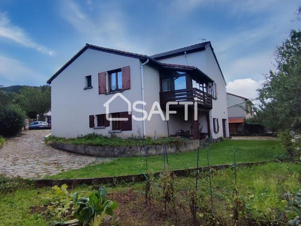 Maison de 135 m²  sur une parcelle de 580 m² avec jardin