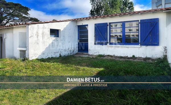 Maison à vendre 2 pièces SAINT GILLES CROIX DE VIE (85), jardin, parking, centre-ville