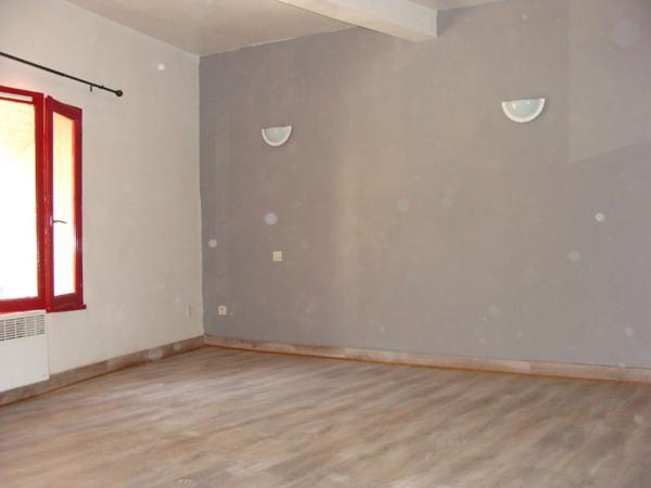 NARBONNE centre ville, immeuble de rapport comprenant 4 appartements