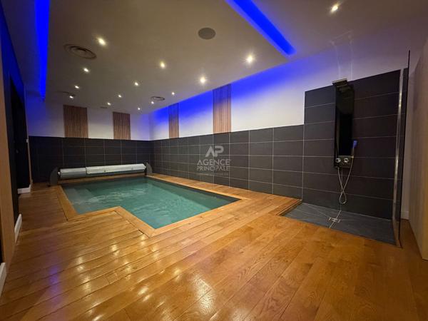 Demeure de prestige Osny 7 pièce(s) 221.05 m² 890 000 € **  - Référence  11289