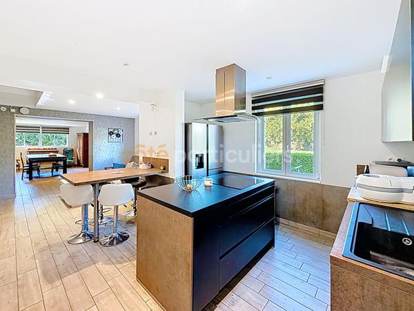 Vente
                Appartement66,69 m² - 3 Pièces -
                    ROUEN (76100)