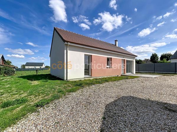 Vente
                Appartement66,69 m² - 3 Pièces -
                    ROUEN (76100)