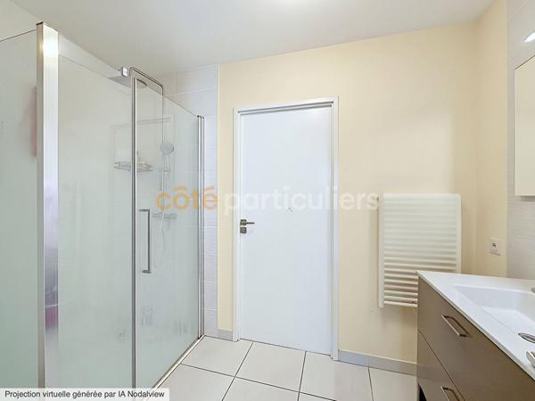 Vente
                Appartement66,69 m² - 3 Pièces -
                    ROUEN (76100)