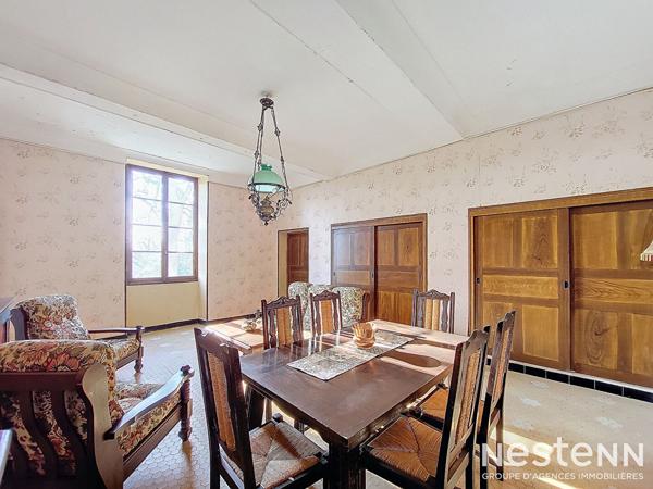 À vendre Propriété de 6900 m² avec Gasconne à rénover de 207 m², dépendances et deux gîtes