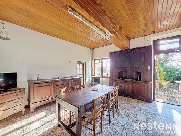 À vendre Propriété de 6900 m² avec Gasconne à rénover de 207 m², dépendances et deux gîtes