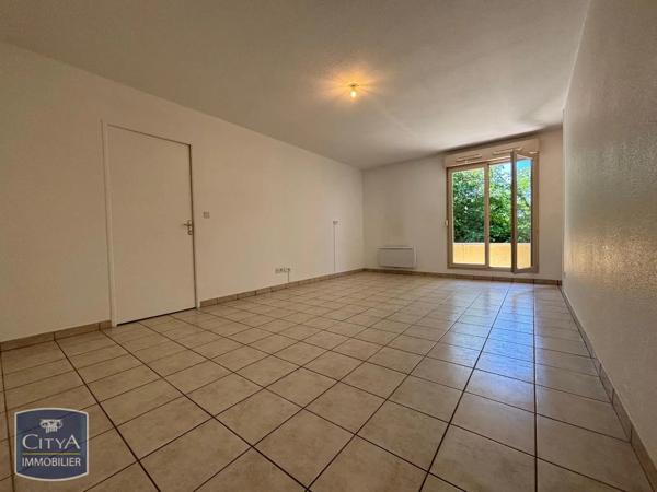 Appartement à louer 2 pièces 47.15m² Sedan (08200)