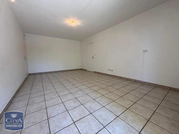 Appartement à louer 2 pièces 47.15m² Sedan (08200)